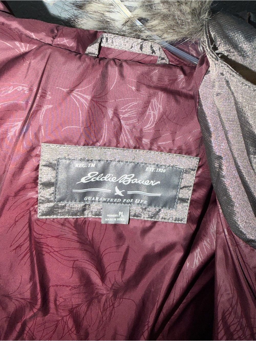 Eddie Bauer Burgundy Quilted Coat with Faux-Fur Trim - Picture 2 of 3